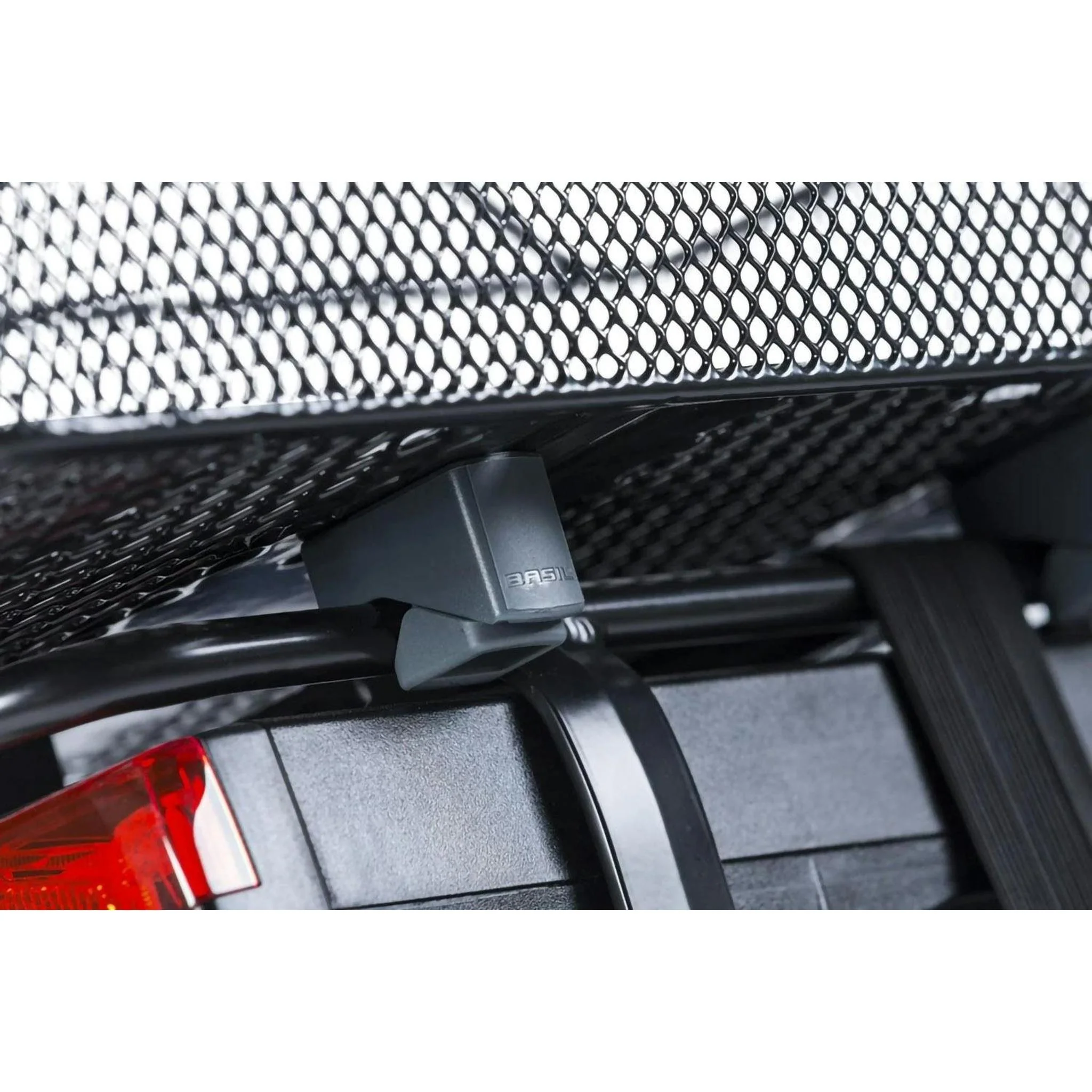 Basil Cento Rear Basket Multisystem NX WSL 38.5x24x13.5cm Black - Image 5