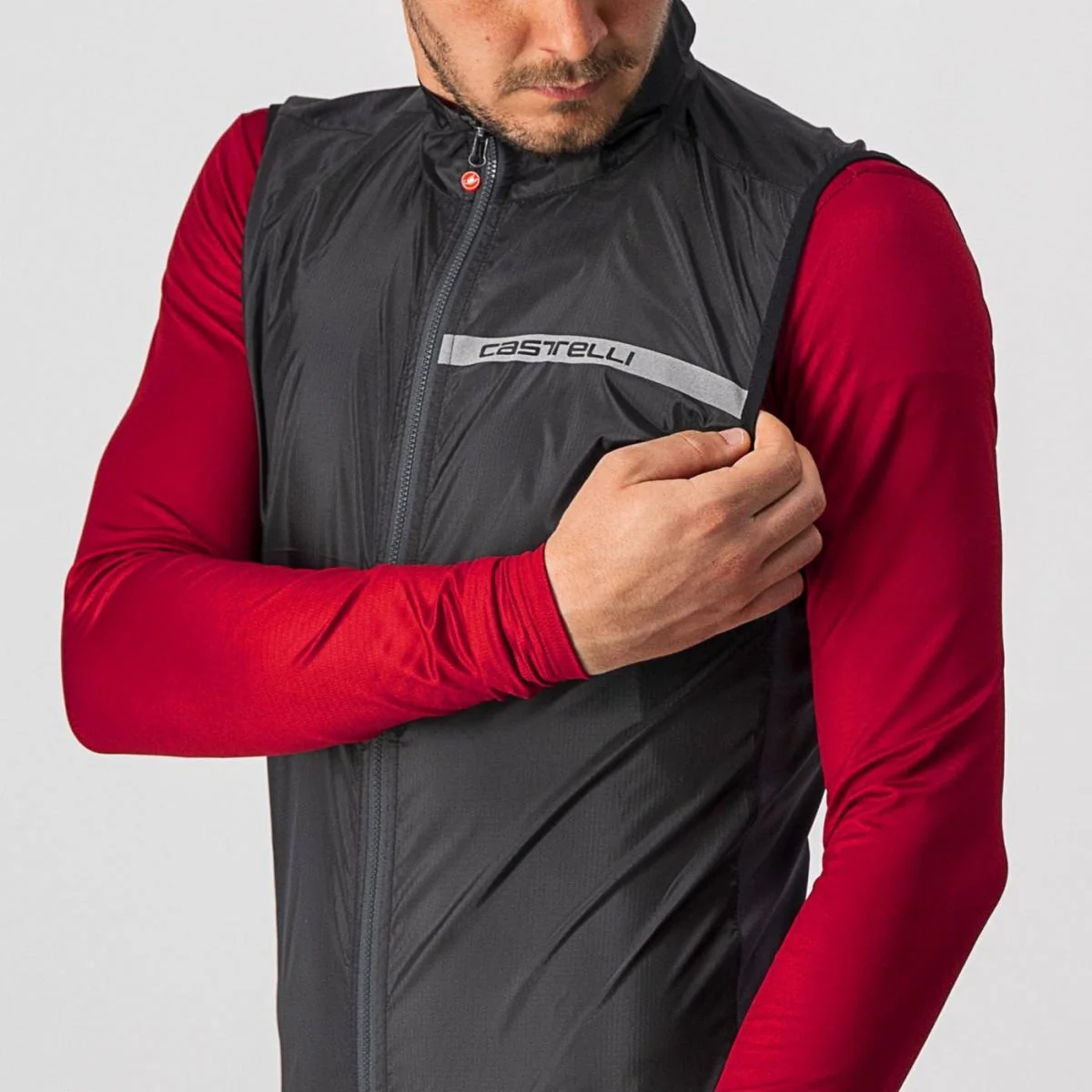 Castelli Squadra Stretch Vest Light Black - Image 4