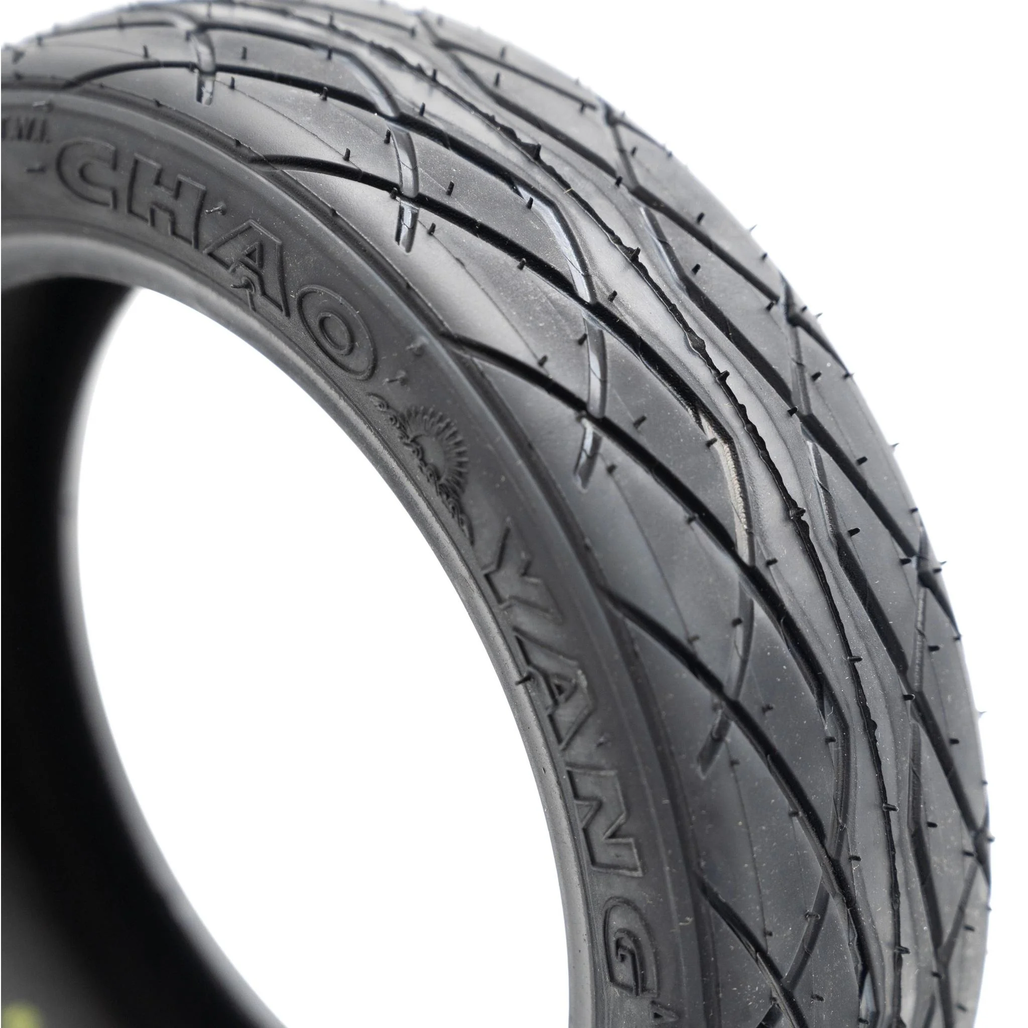 CST C531 Tubeless E-Scooter Tyre 10x2.50-6.5'' Black - Image 3