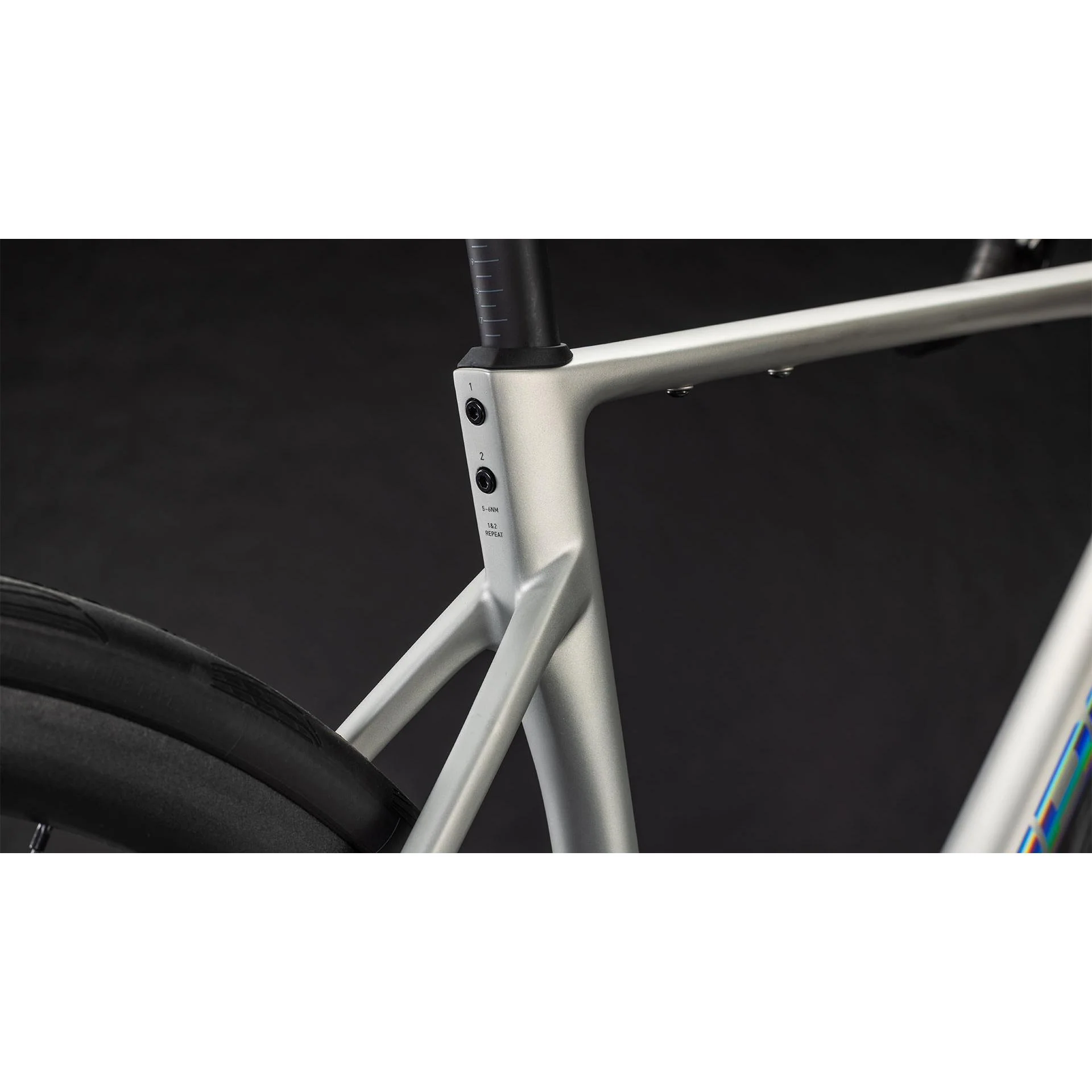 Cube Attain C:62 SLX Road Bike Sleekgrey'n'Prism - Image 6