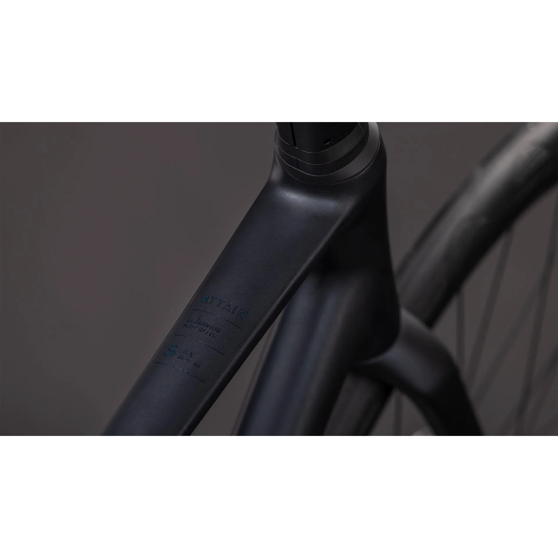 Cube Attain SLX Road Bike Coal'n'Prism - Image 2