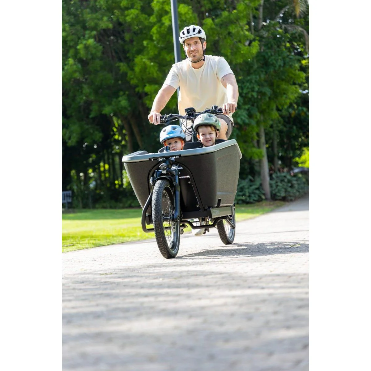 Cube Cargo Sport Hybrid 500 Electric Cargo Bike Flash White/Black - Image 11