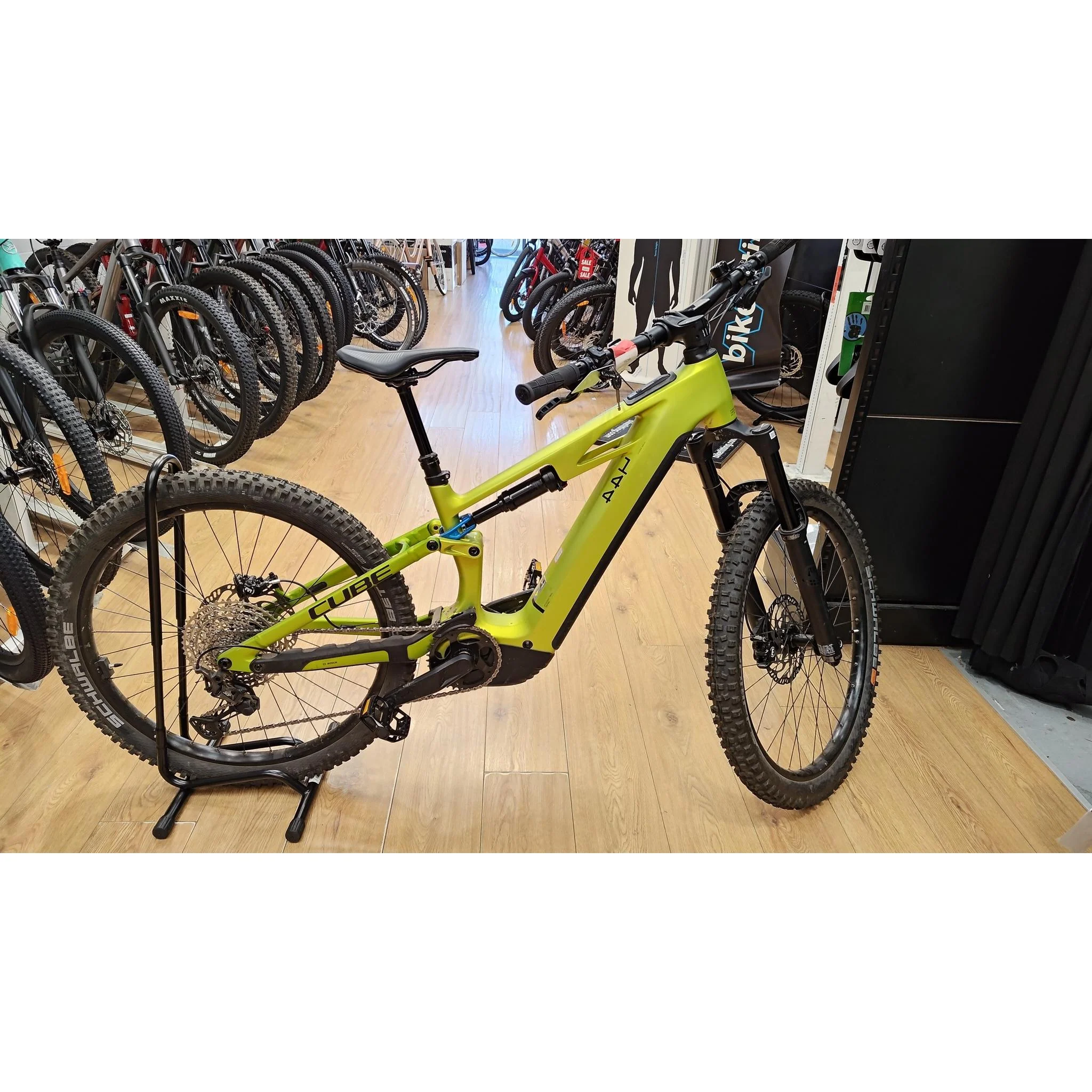 EX-DEMO Cube Stereo Hybrid ONE44 HPC Race 800 Electric Enduro Bike Flashlime'n'Blue (Small) - Image 2