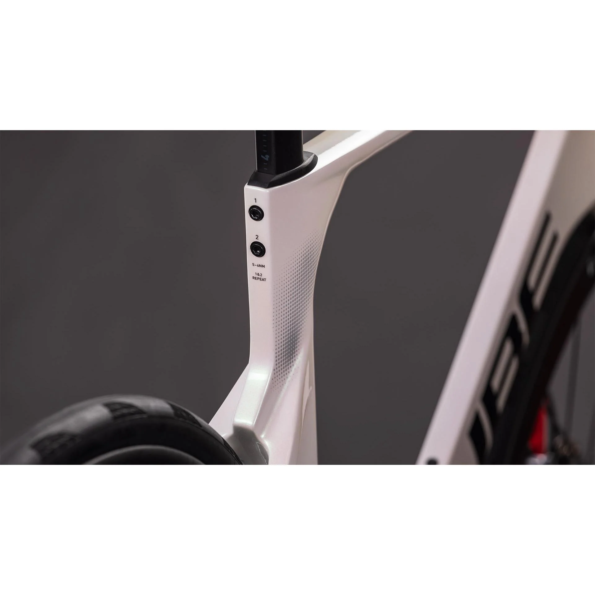 Cube Litening AERO C:68X SLT Road Bike Teamline - Image 5