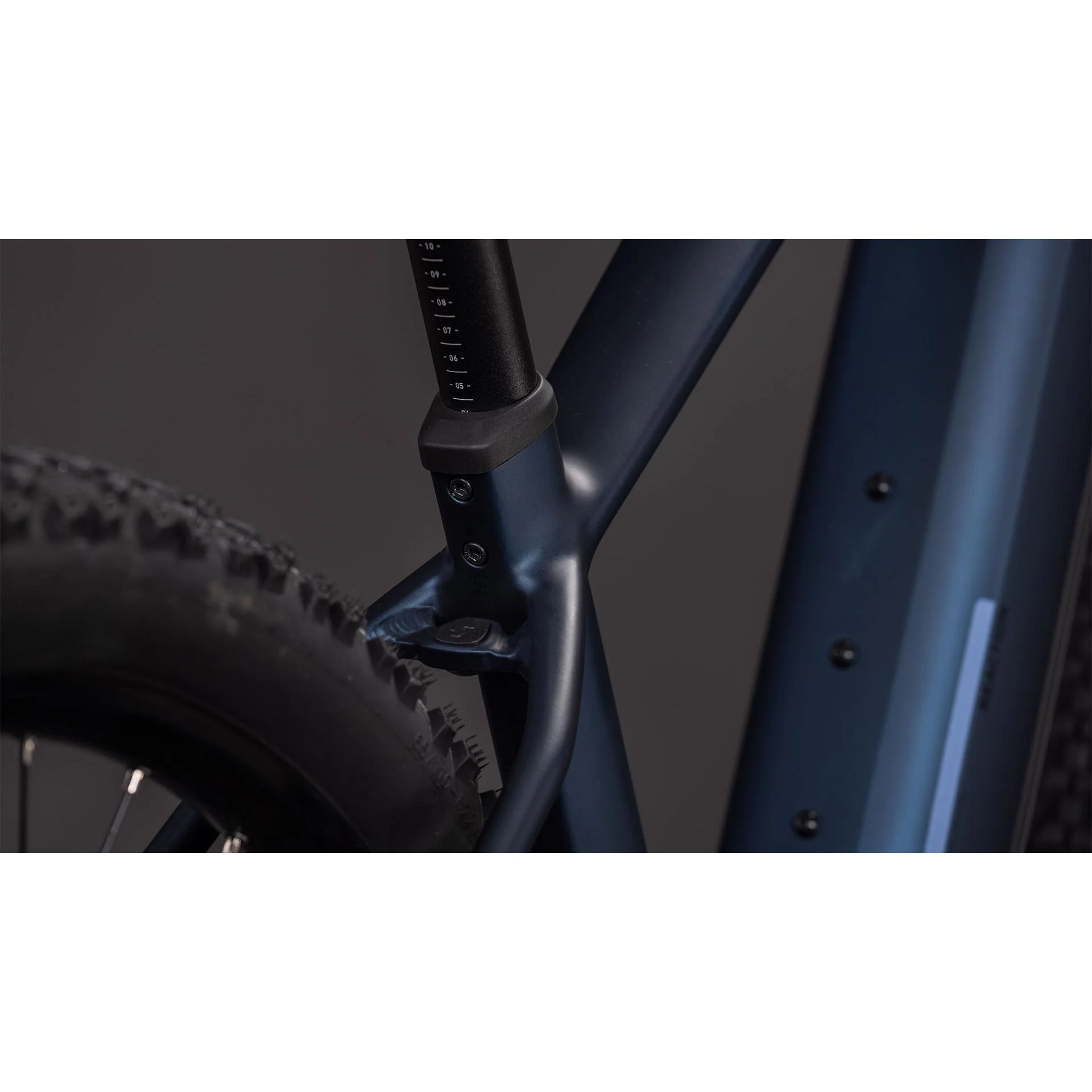 Cube Reaction Hybrid Performance 600 Electric Hardtail Mountain Bike Indigoblue'n'Reflex - Image 4