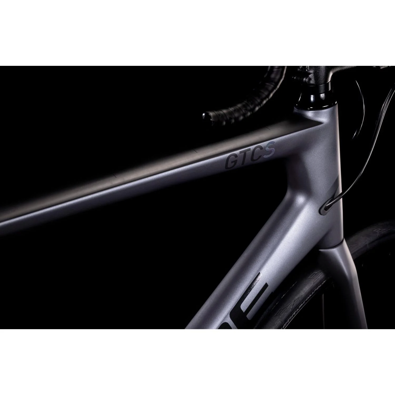 Cube Attain GTC SL Road Bike Grey 'n' Carbon - Image 3