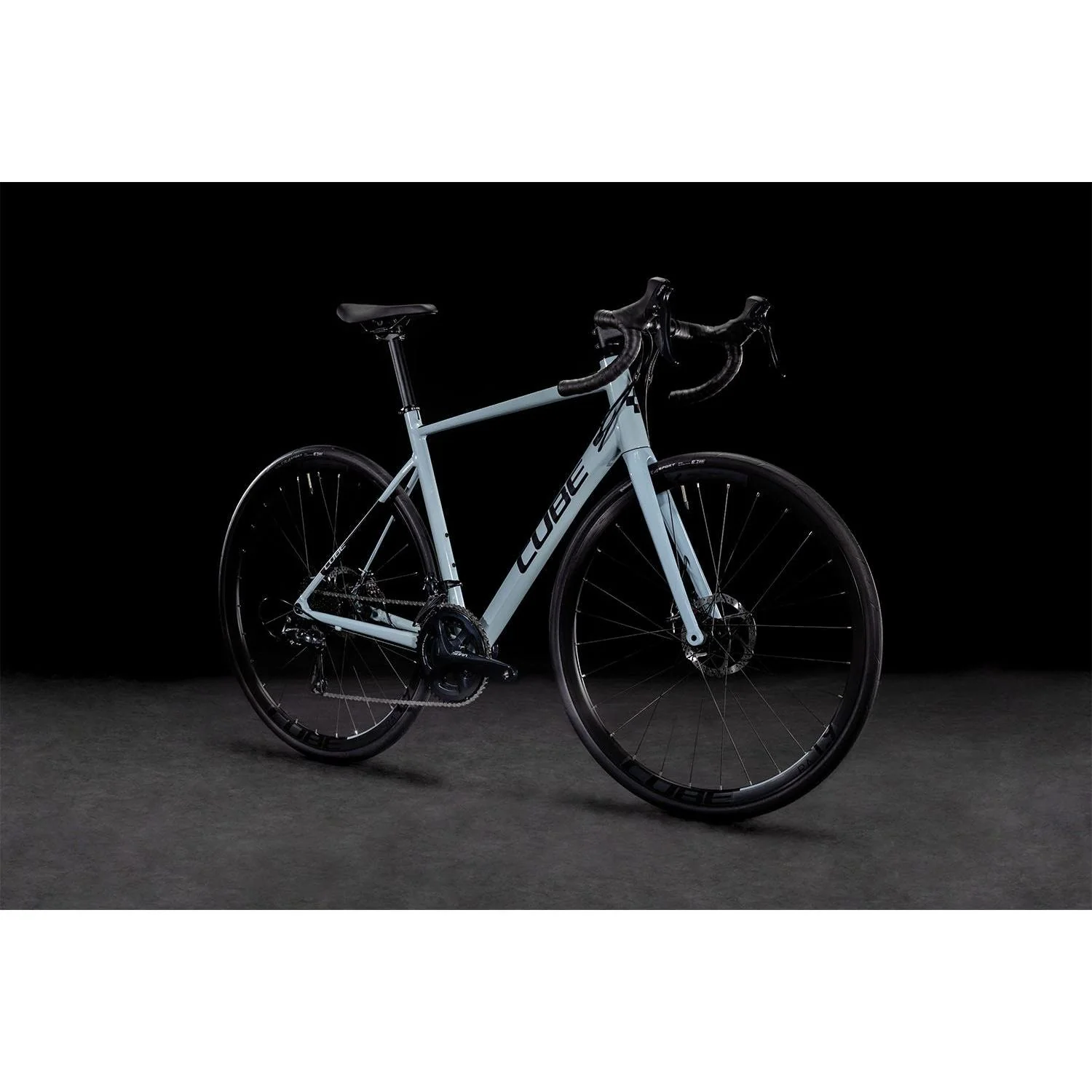 Cube Attain Pro Road Bike Sky Grey 'n' Black - Image 2