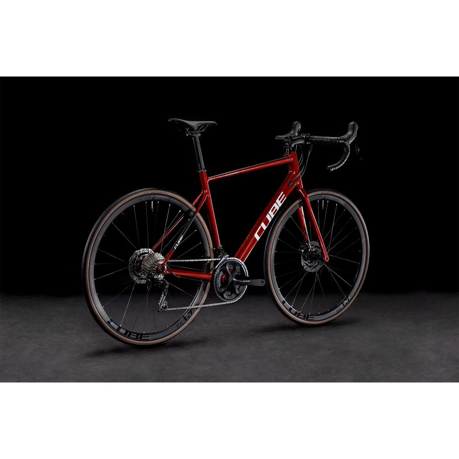 Cube Attain SL Road Bike Red 'n' White - Image 3