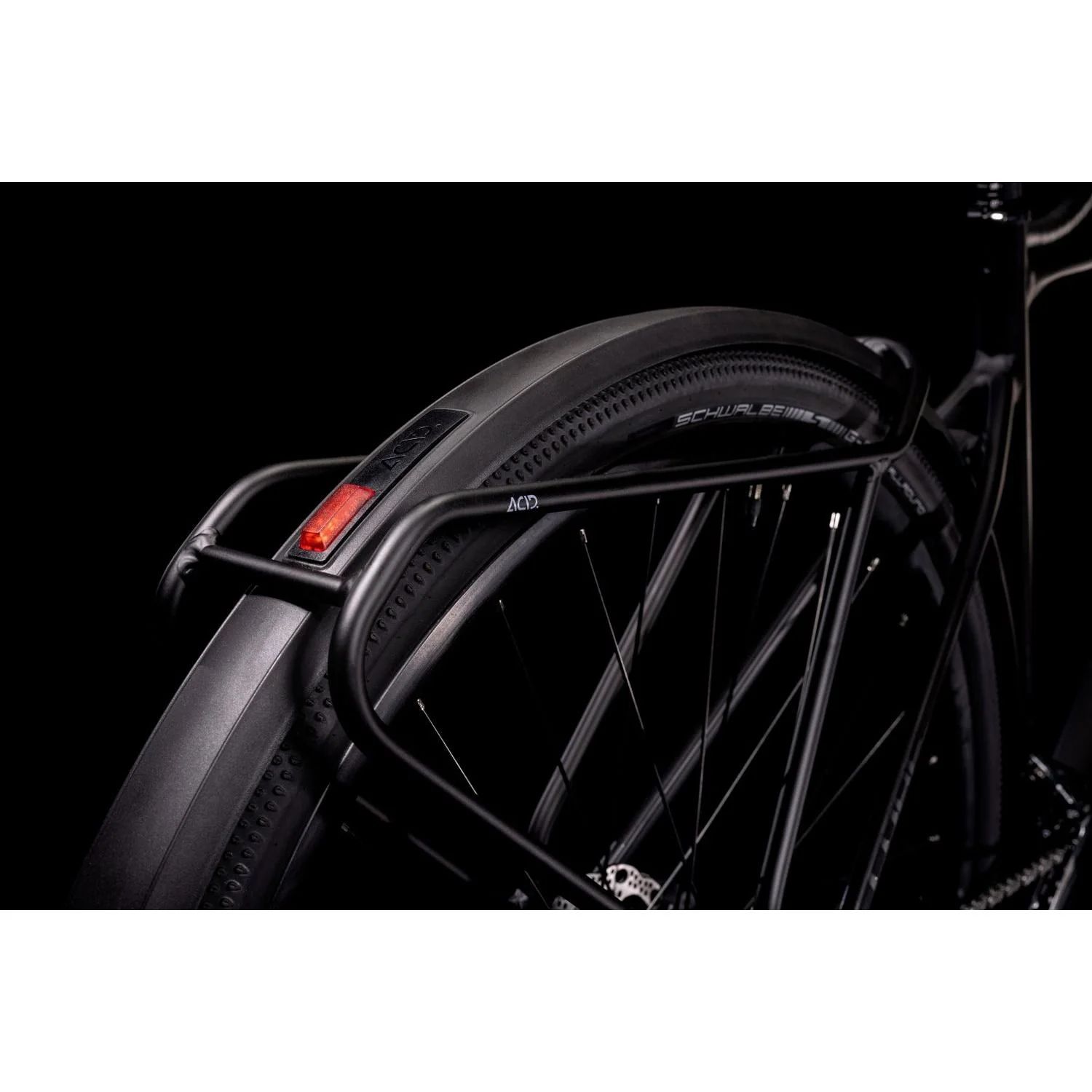Cube Nuroad FE Gravel Bike Black 'n' Metal Grey - Image 5