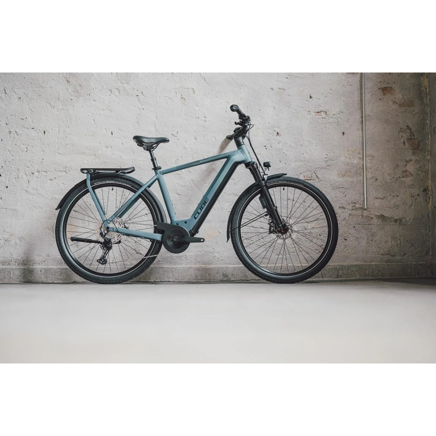 Cube Kathmandu Hybrid ABS 750 Electric Hybrid Bike Grey ´n´ Blue - Image 8