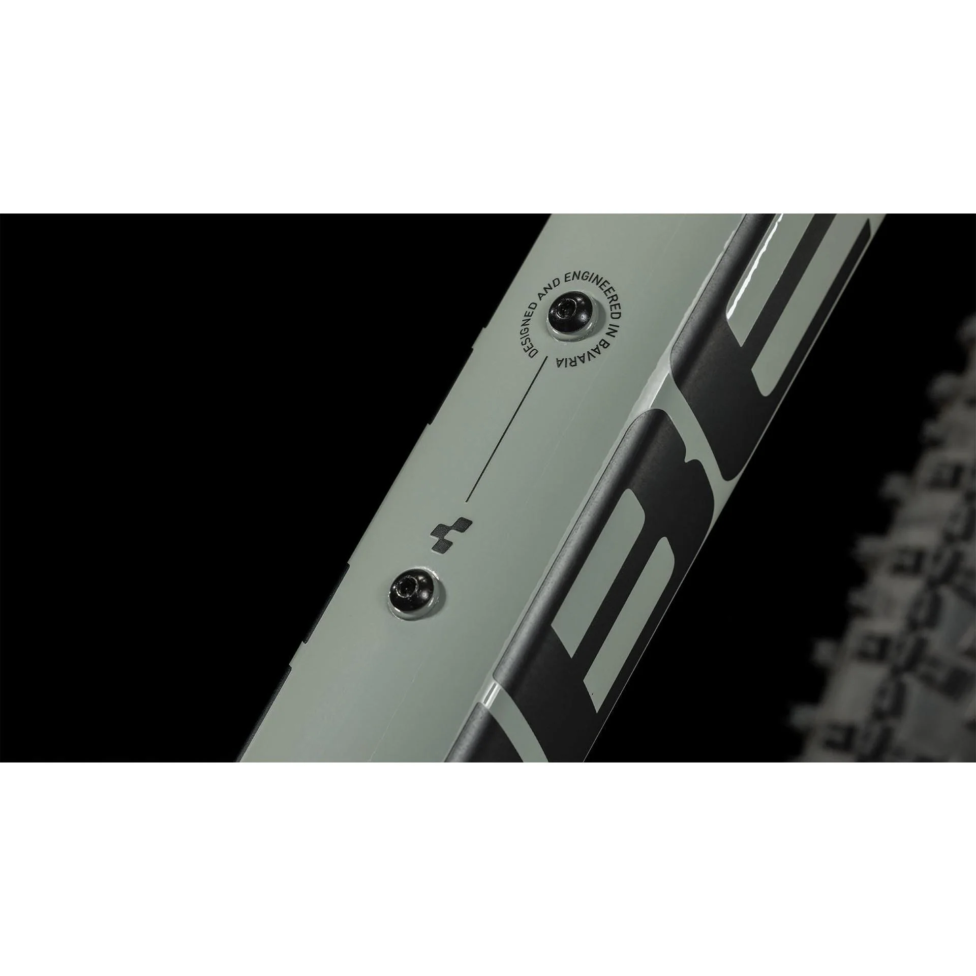 Cube Attention Hardtail Mountain Bike Swamp Grey'n'Black - Image 4