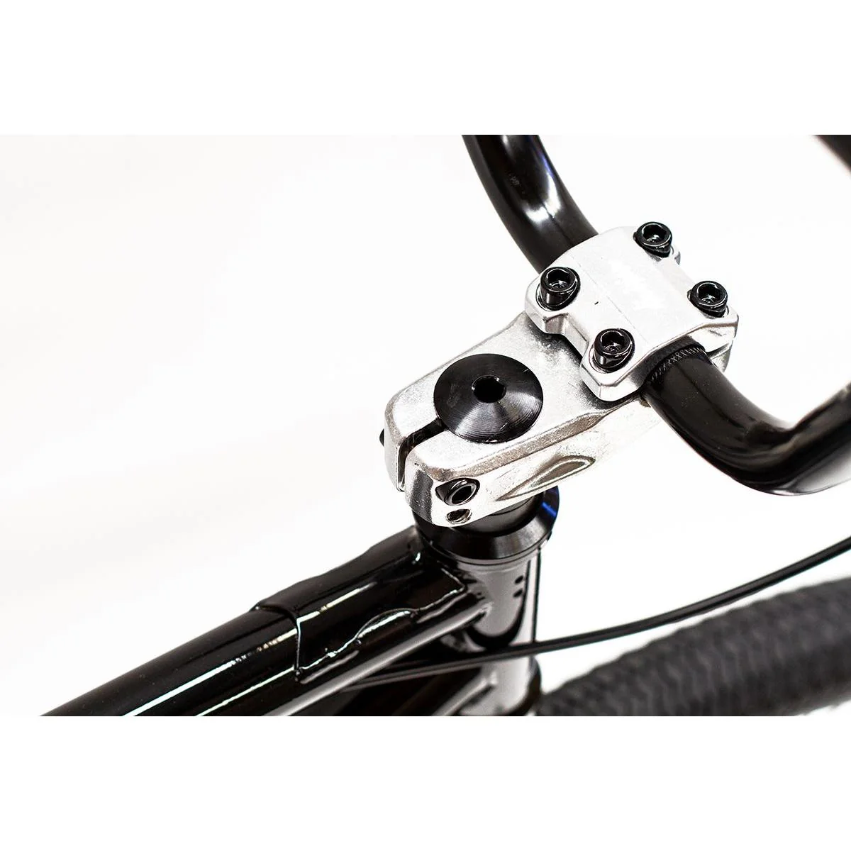 Division Maximus 26'' Complete Bike Gloss Black - Image 2