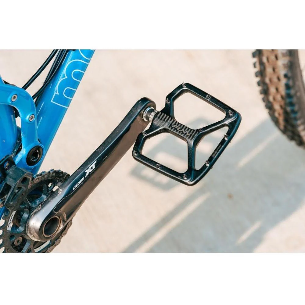 FUNN Python V2 Flat Pedals Black - Image 7