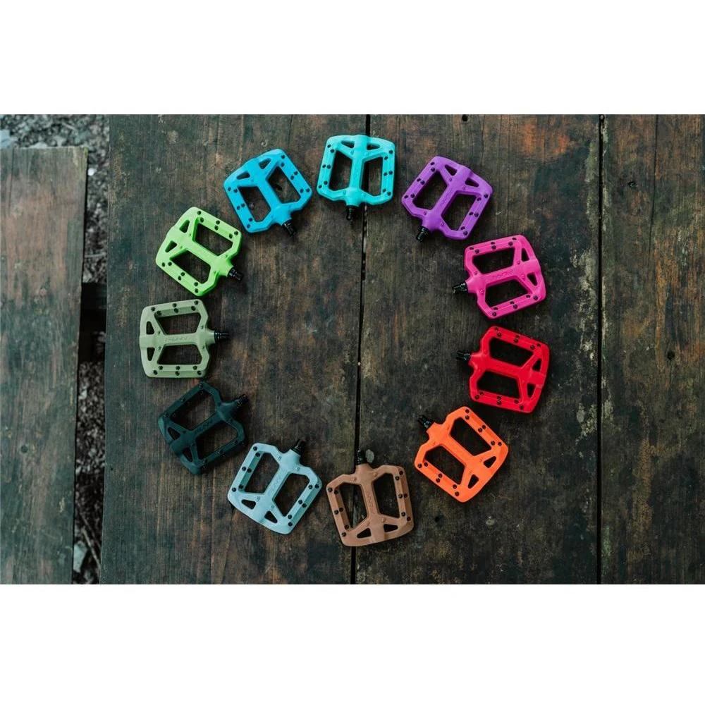FUNN Taipan Flat Pedals Purple - Image 2