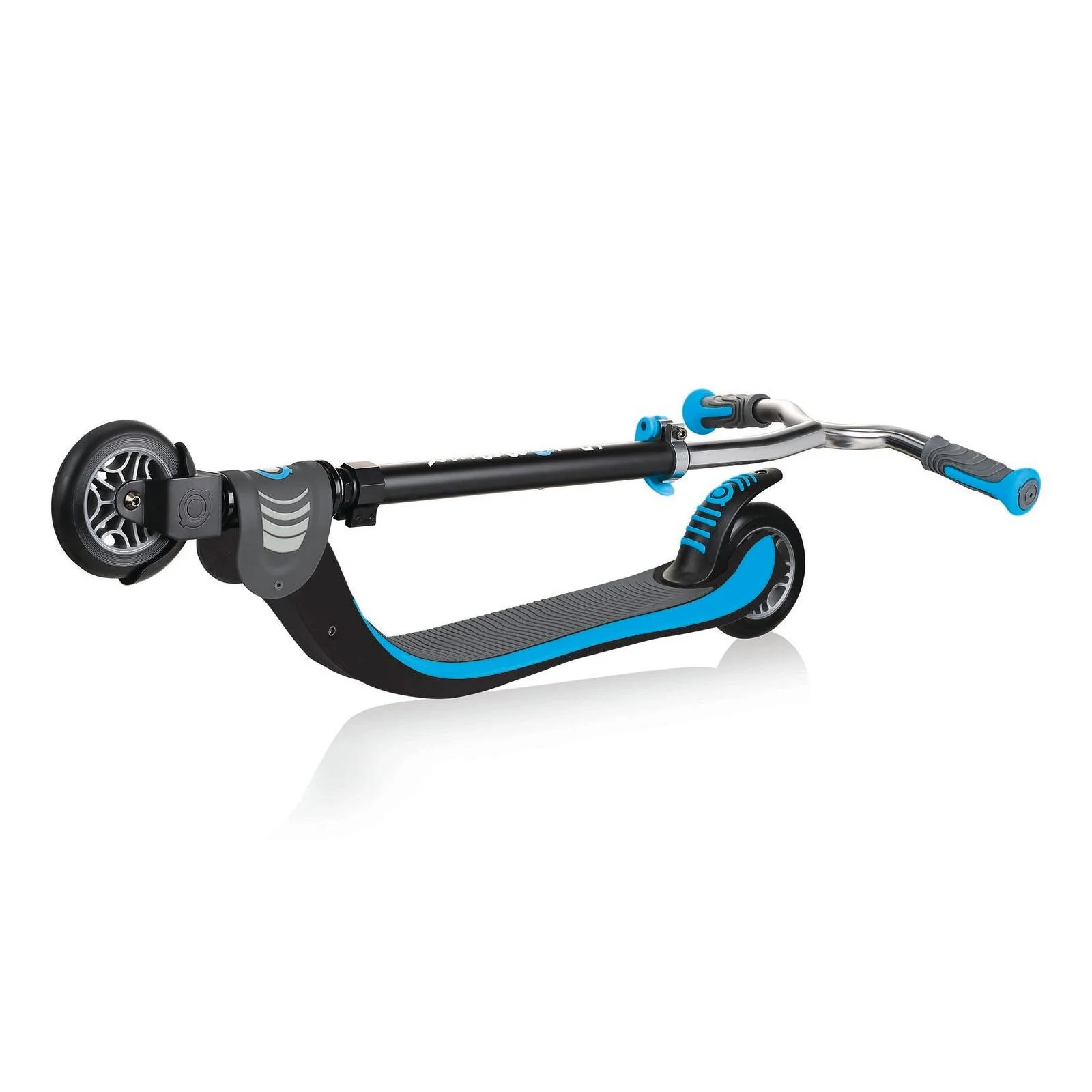 Globber Flow Foldable 125 Scooter Sky Blue - Image 4
