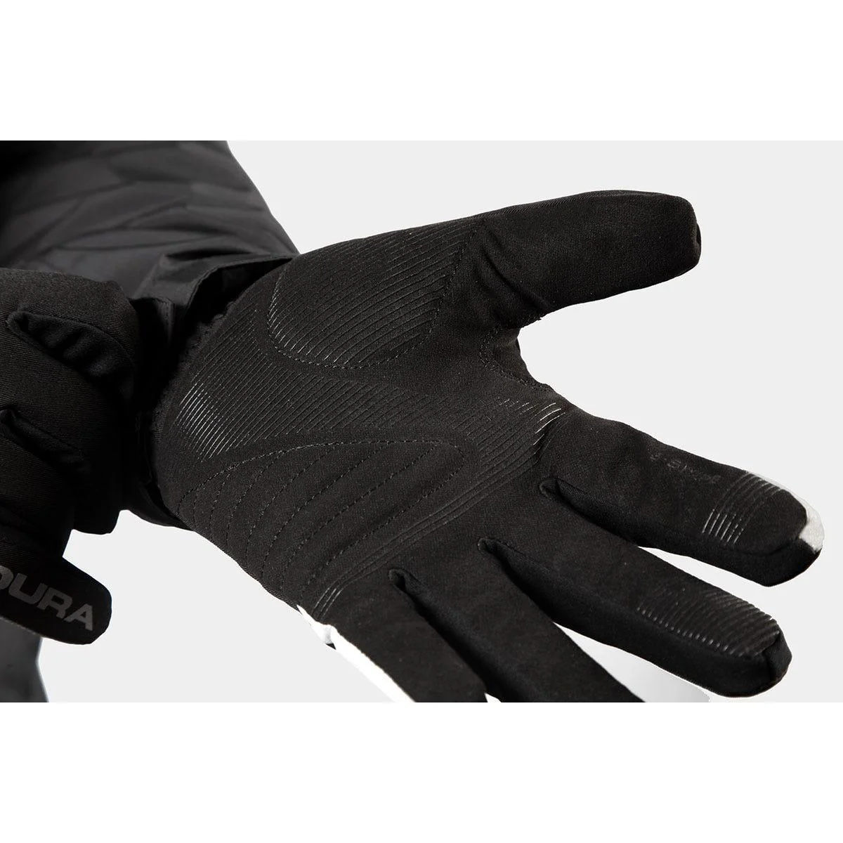 Endura Deluge Full Finger Gloves Black - Image 3
