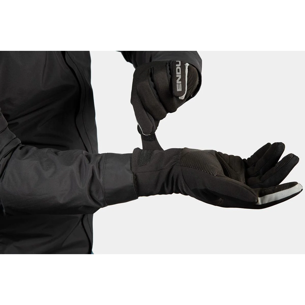 Endura Deluge Full Finger Gloves Black - Image 4