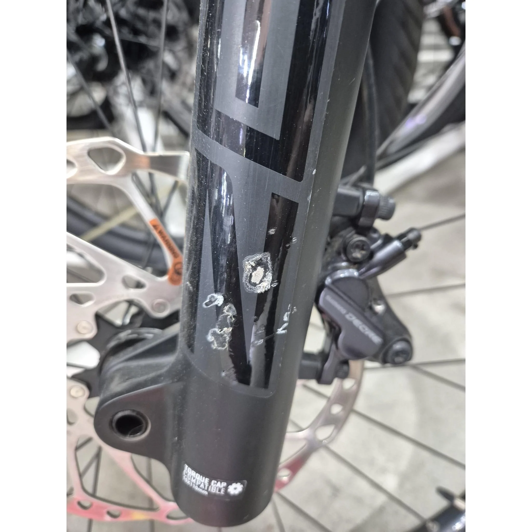 EX-DEMO Cube Stereo Hybrid 160 HPC SL 750 27.5'' Electric Enduro Bike Polar Silver 'n' Orange (Medium) - Image 9
