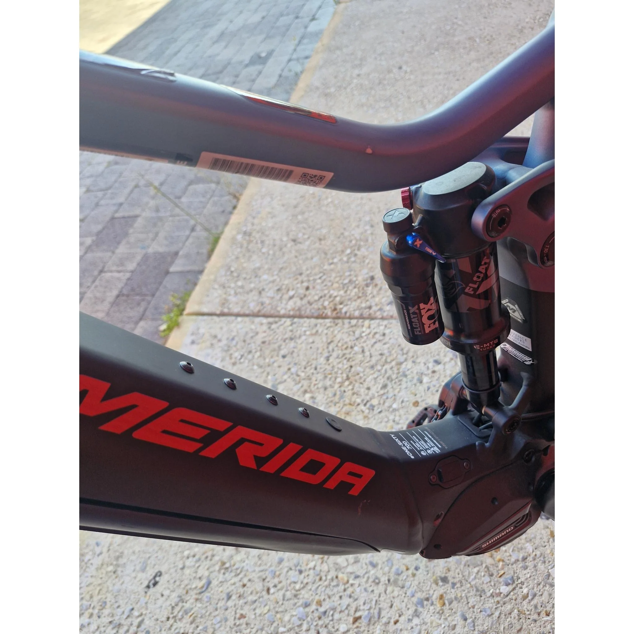 EX-DEMO Merida eOne Sixty 700 Electric Mountain Bike Glossy Matte Blue/Black/Red (Medium) - Image 7