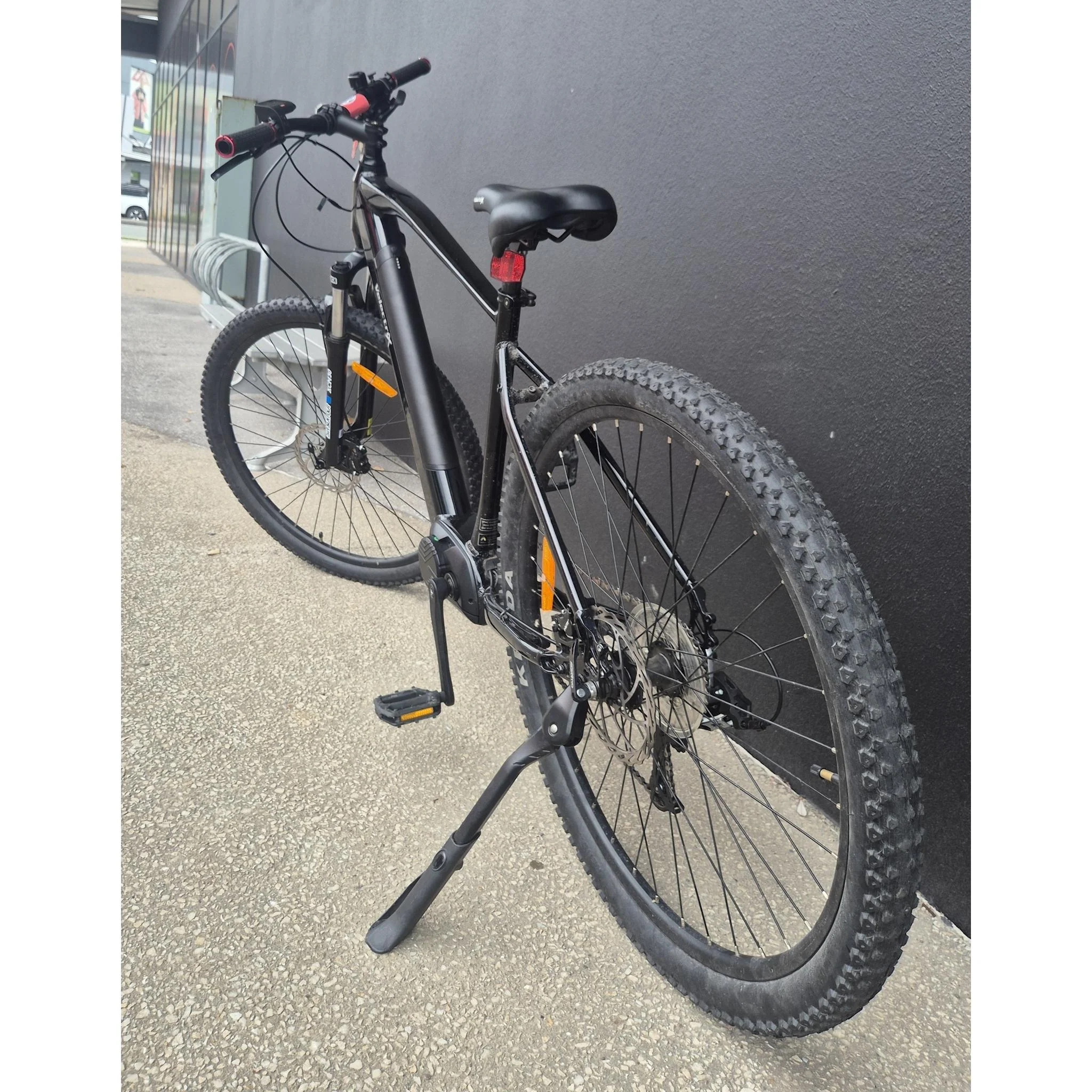 EX-DEMO VelectriX Ascent Pulse 29'' Electric Hardtail Mountain Bike Jet Black (Medium) - Image 4