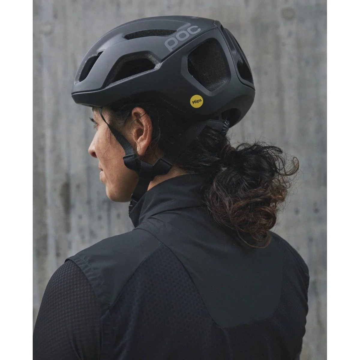 POC Ventral AIR MIPS Helmet Uranium Black - Image 6