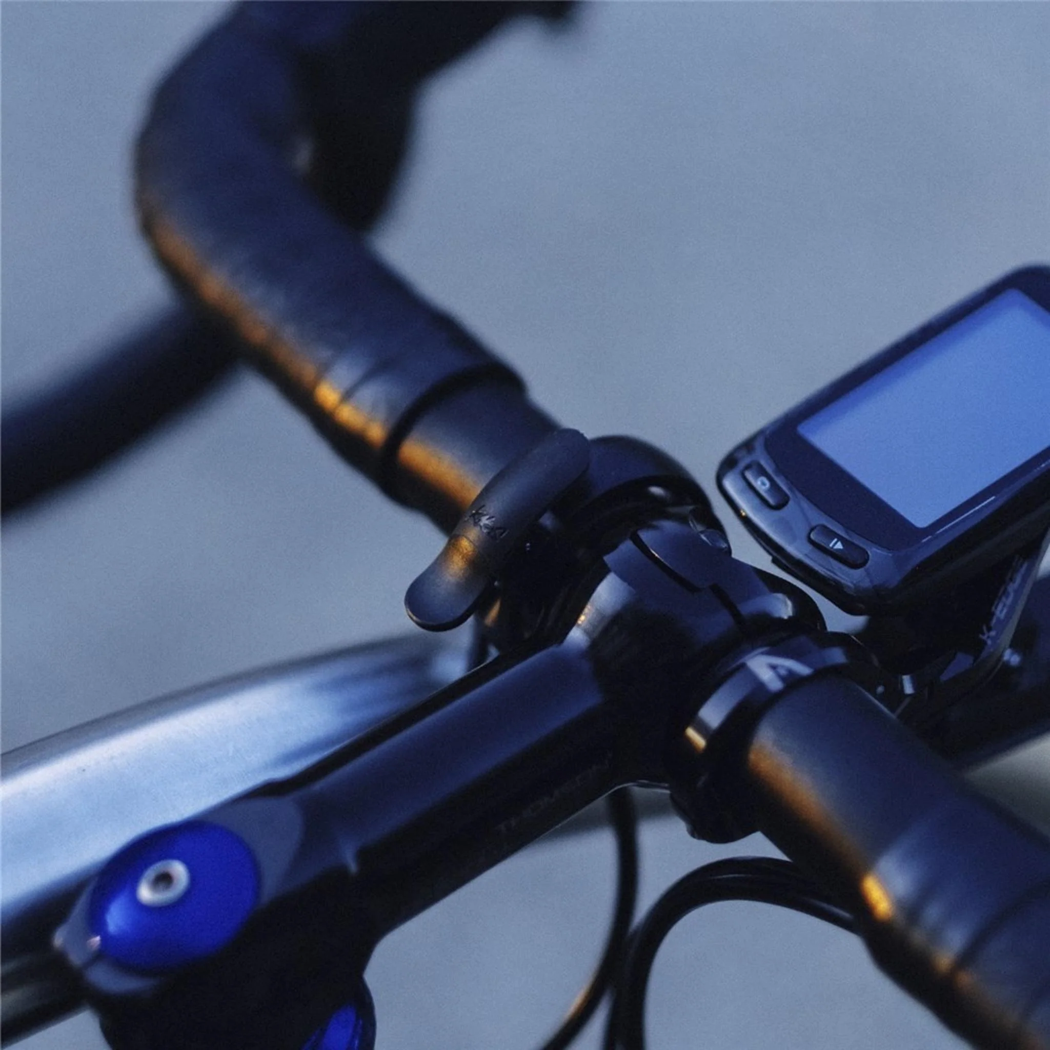 Knog Oi Prima Small Bell Black - Image 4