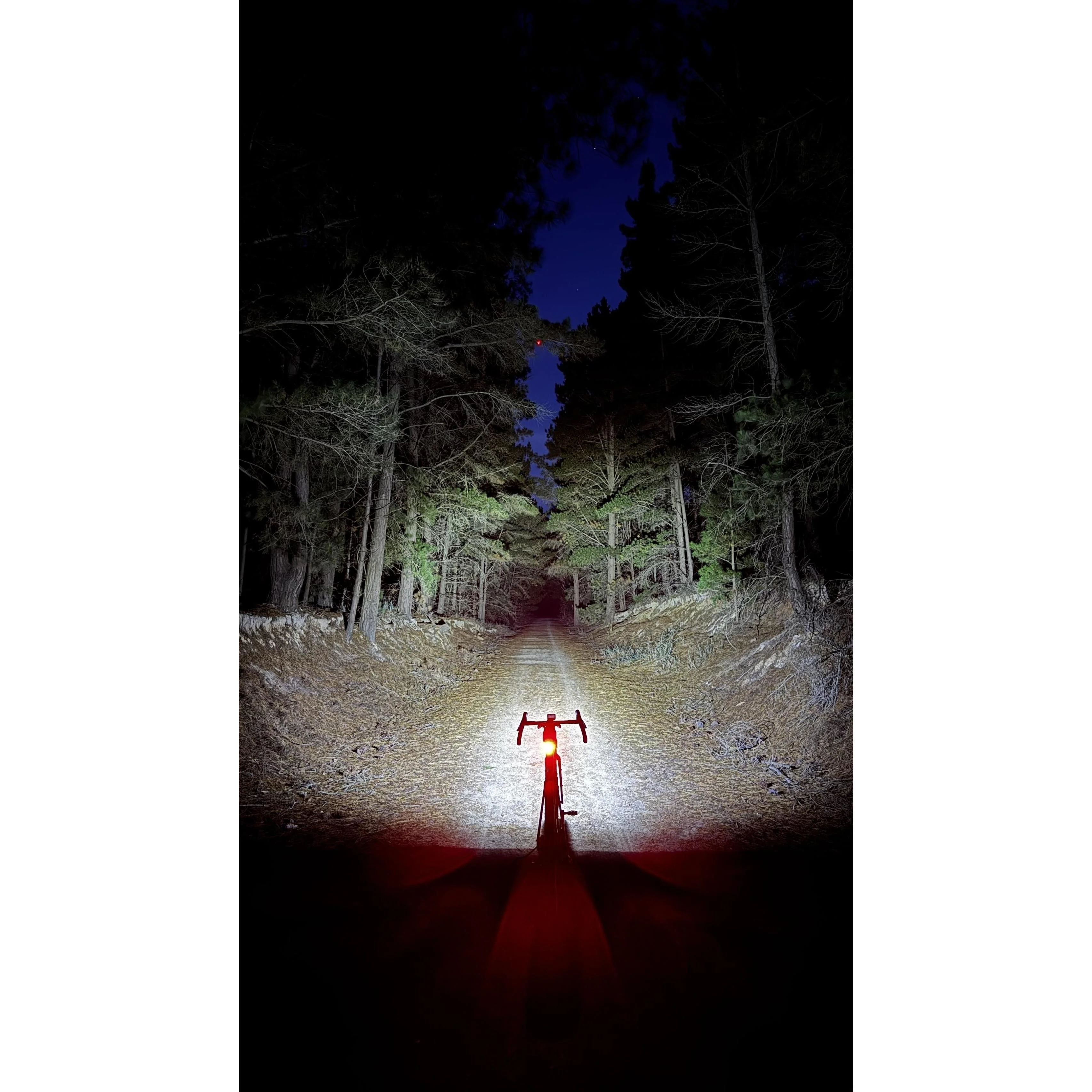 Magene Antares 1600 Lumens Smart Front Light - Image 6