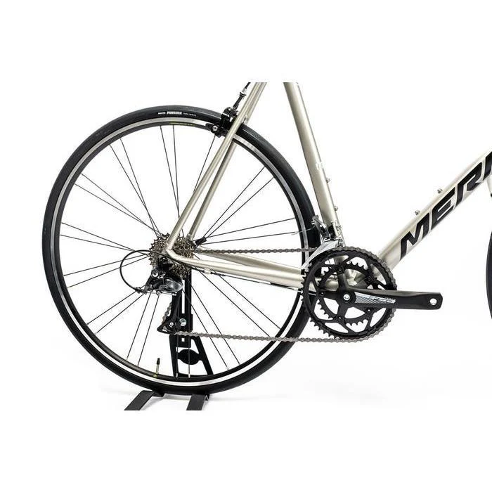 Merida Scultura Rim 100 Road Bike Silk Titan/Green - Image 3