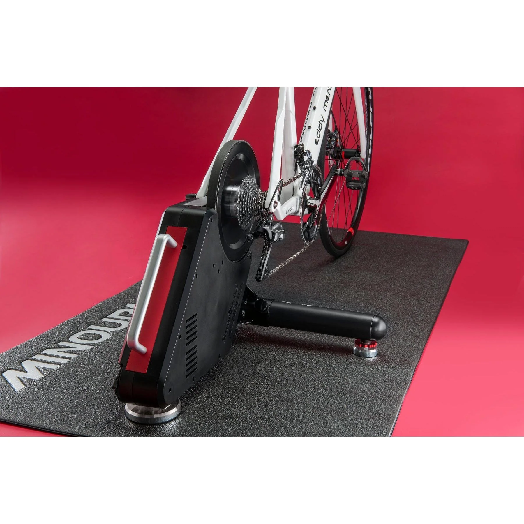 Minoura Kagura Direct Drive Smart Indoor Trainer - Image 5