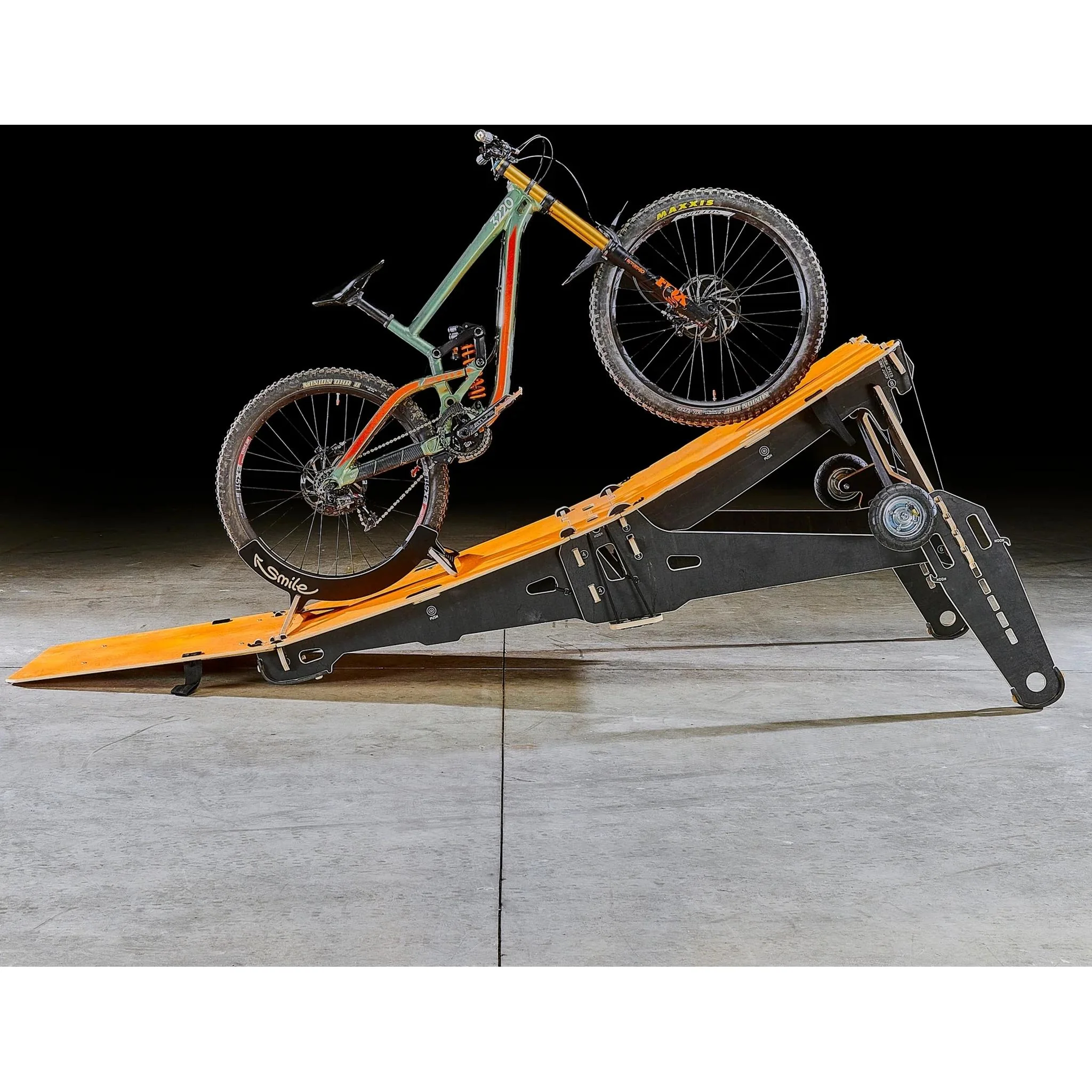 MTB Hopper AREA 51 Bike Jump Ramp Orange