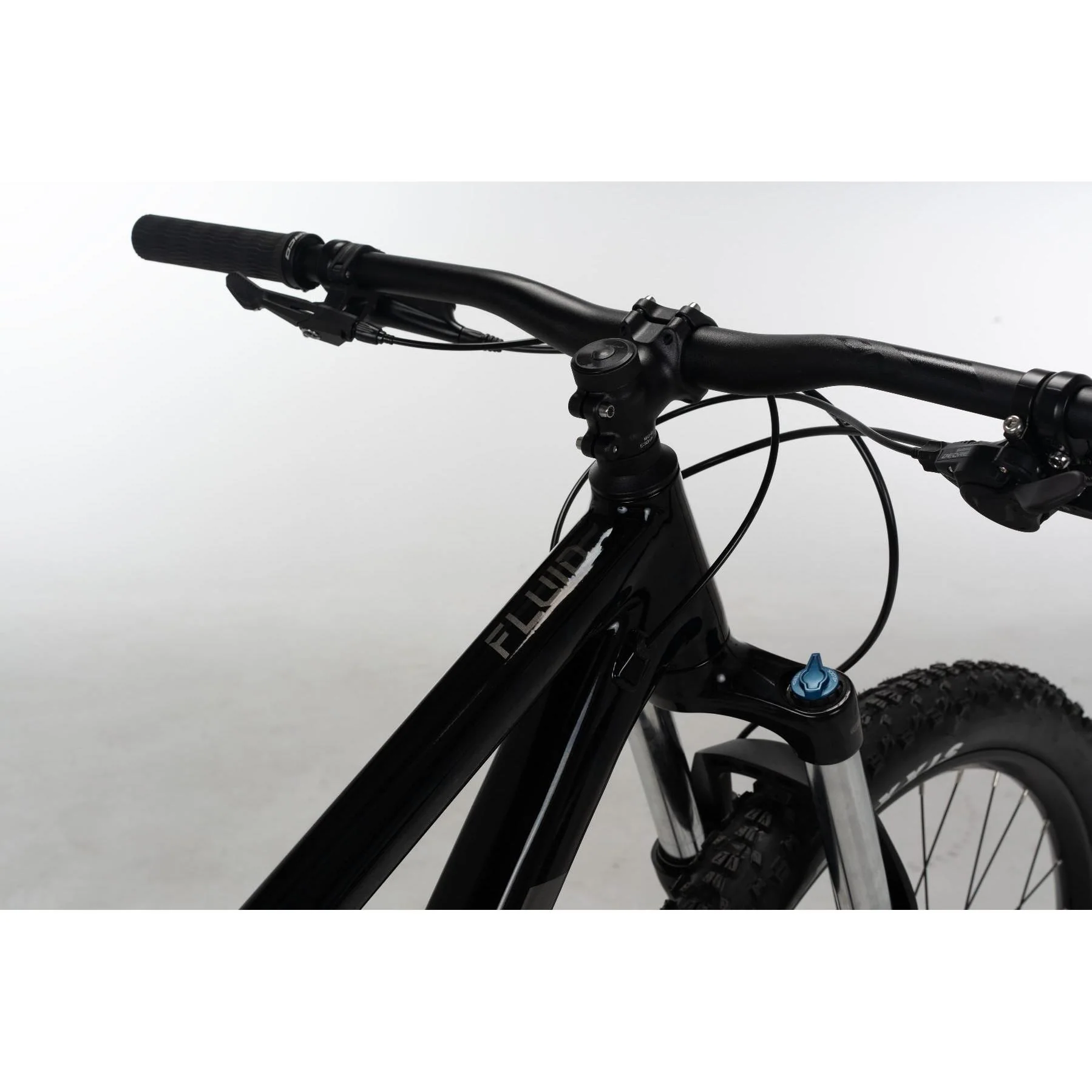 Norco Fluid 2 HT 27 Mountain Bike Black/Charcoal - Image 2