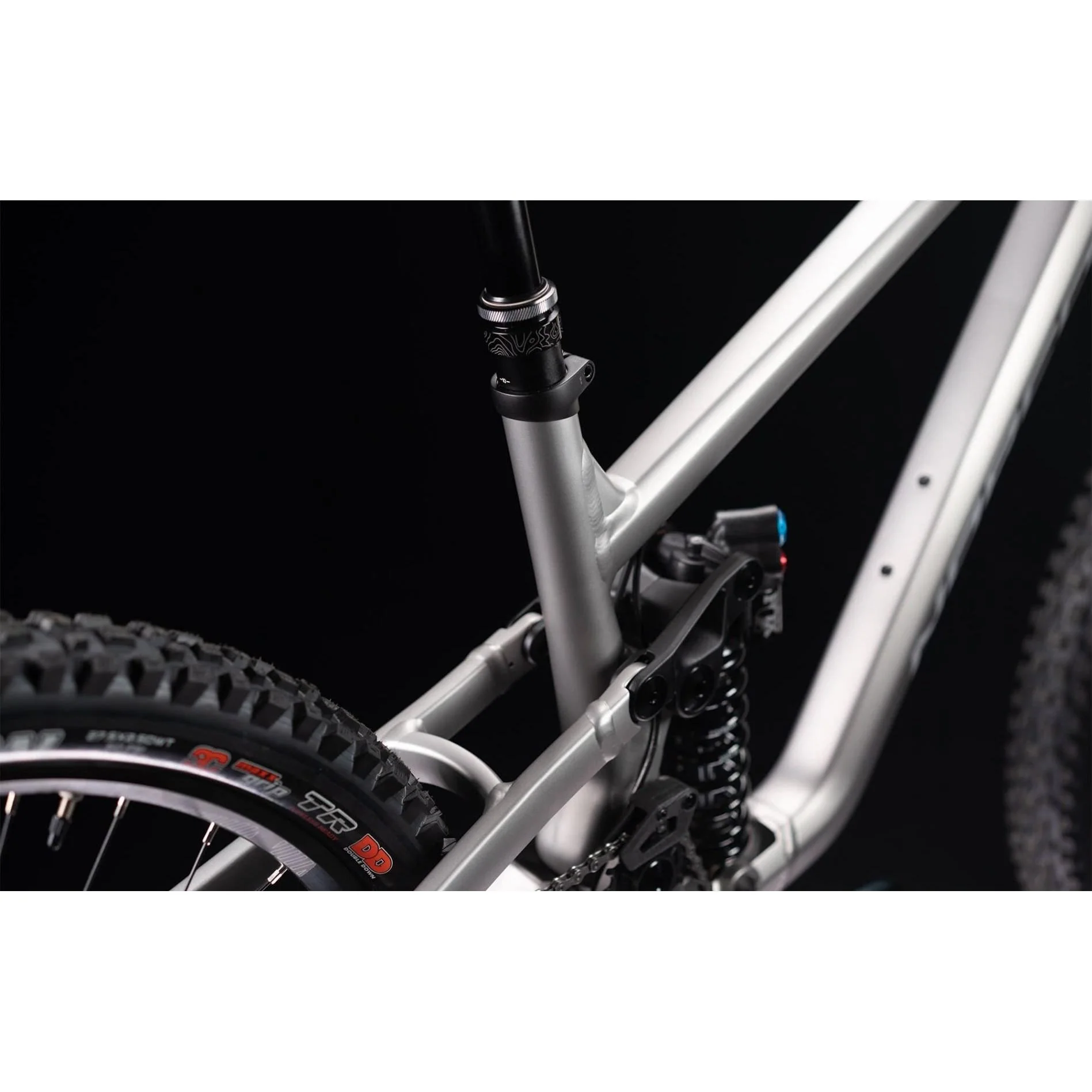 Norco Shore A1 Mountain Bike Raw/Polished - Image 3