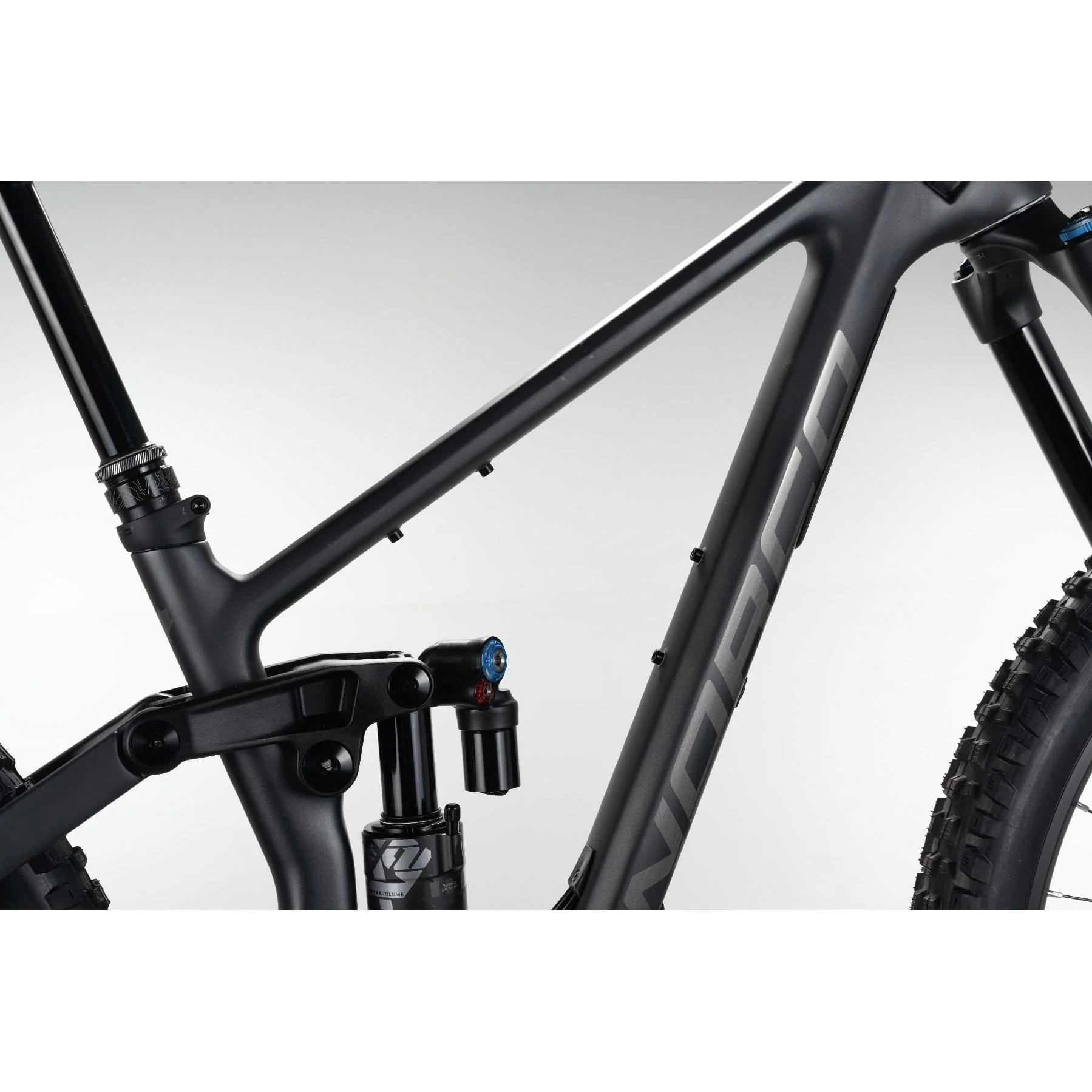 Norco Sight C2 29 Shimano Mountain Bike Grey/Silver - Image 6