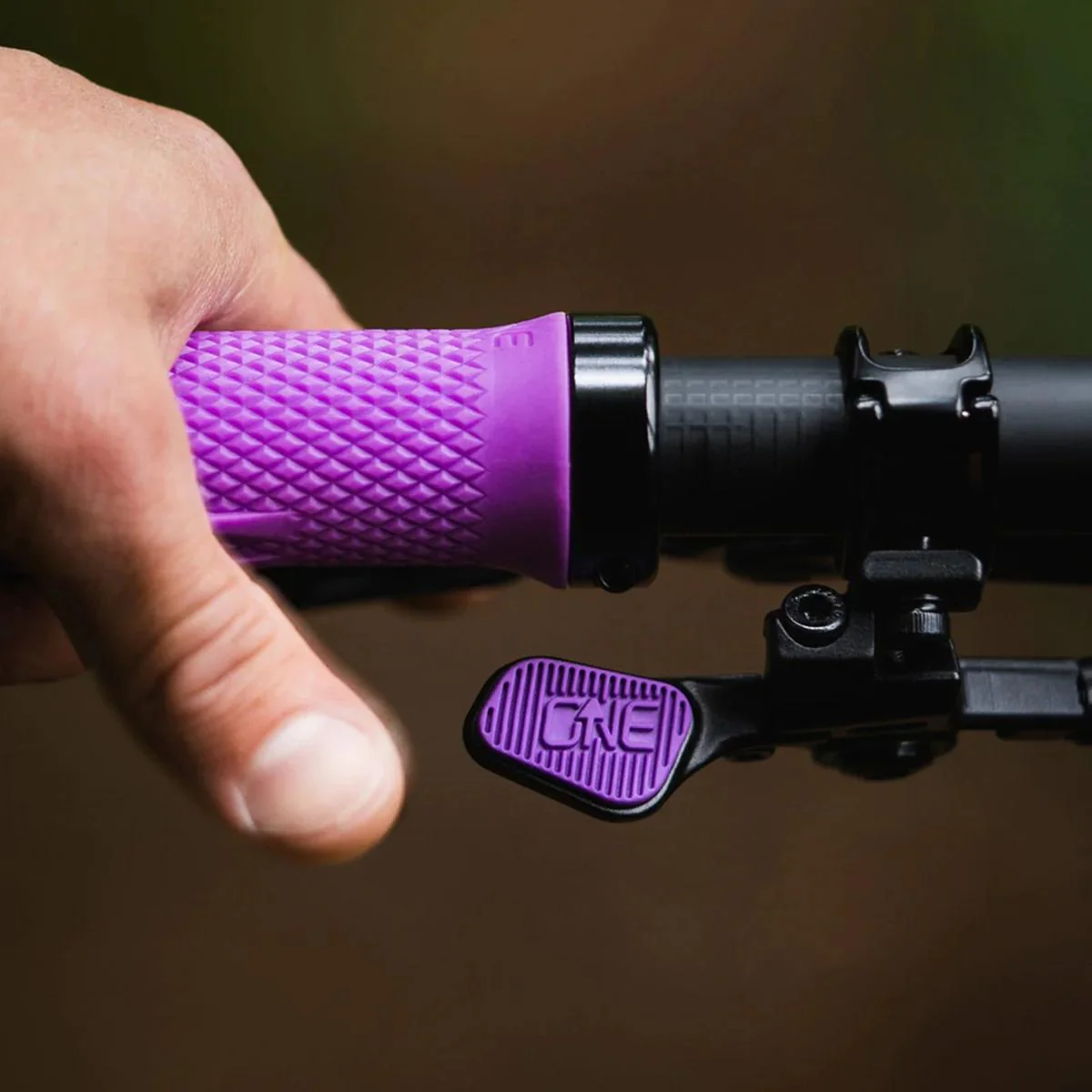 OneUp Components V3 Dropper Post Remote (No Clamp on Lever Cushion) - Image 2