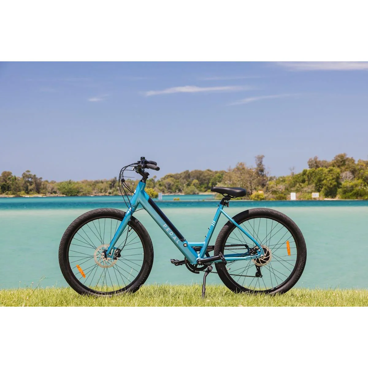 Pedal Breeze E4 Electric Cruiser Bike Gloss Cosmic Blue - Image 5