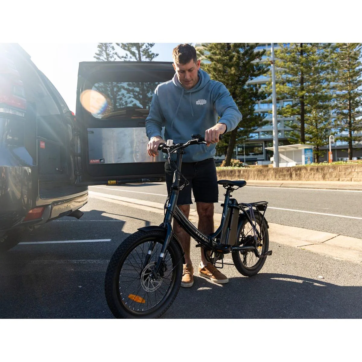 Pedal Derby Electric Folding Bike Red - Image 5