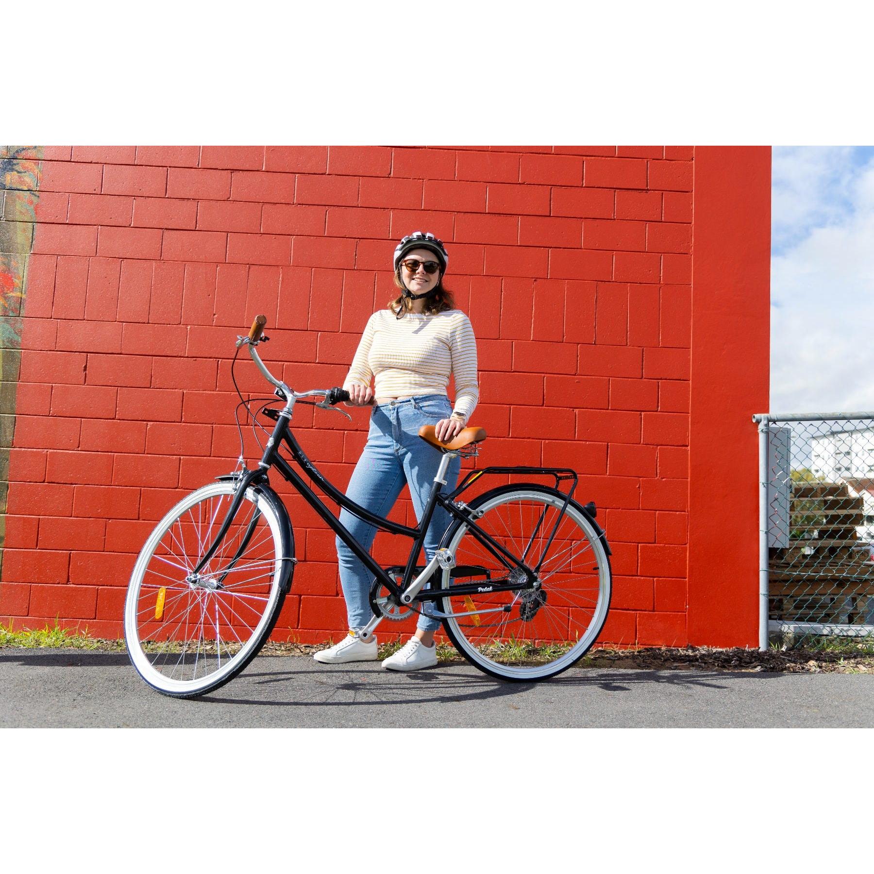 Pedal Uptown DLX Vintage Cruiser Bike Black - Image 10