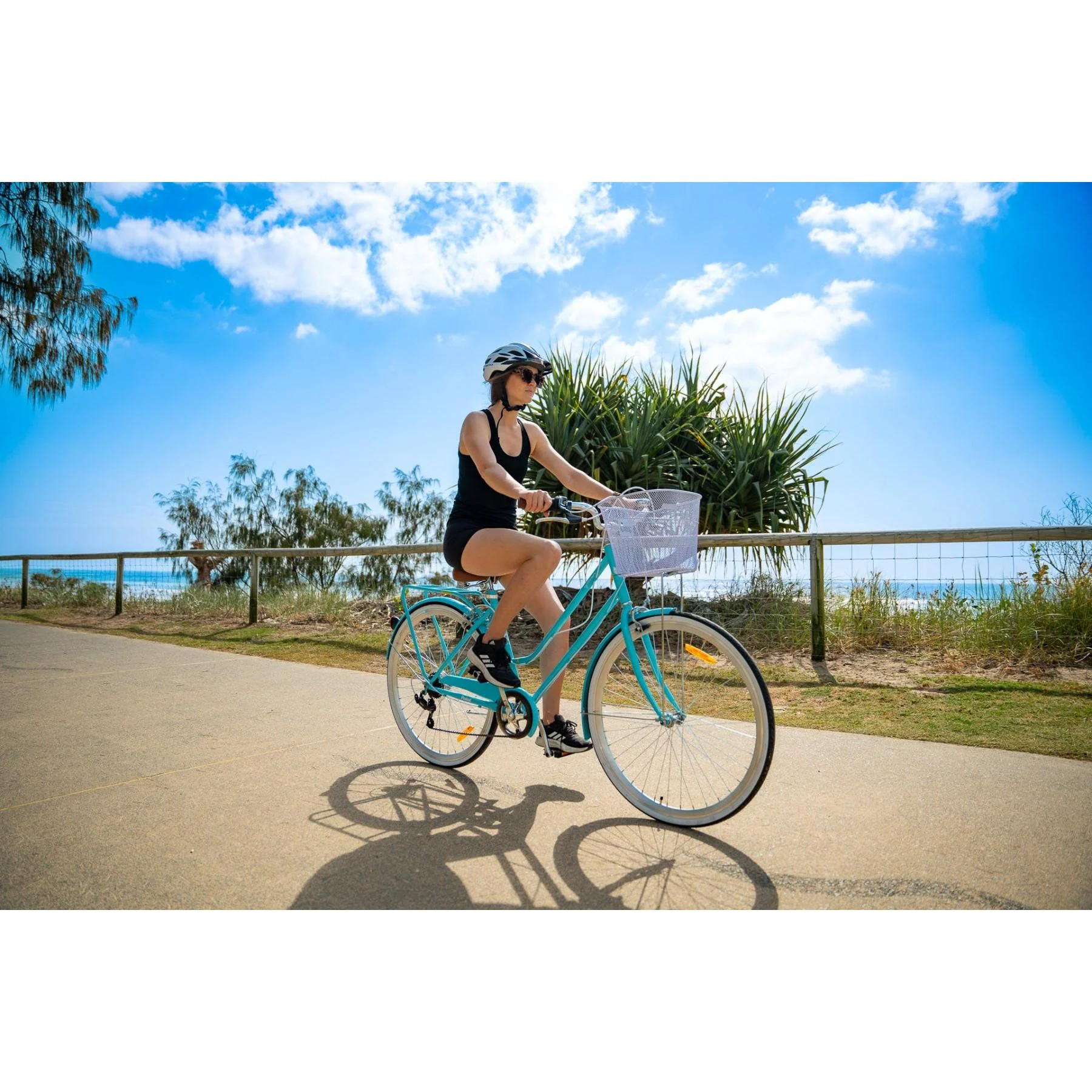 Pedal Uptown Vintage Cruiser Bike Classic Blue - Image 10