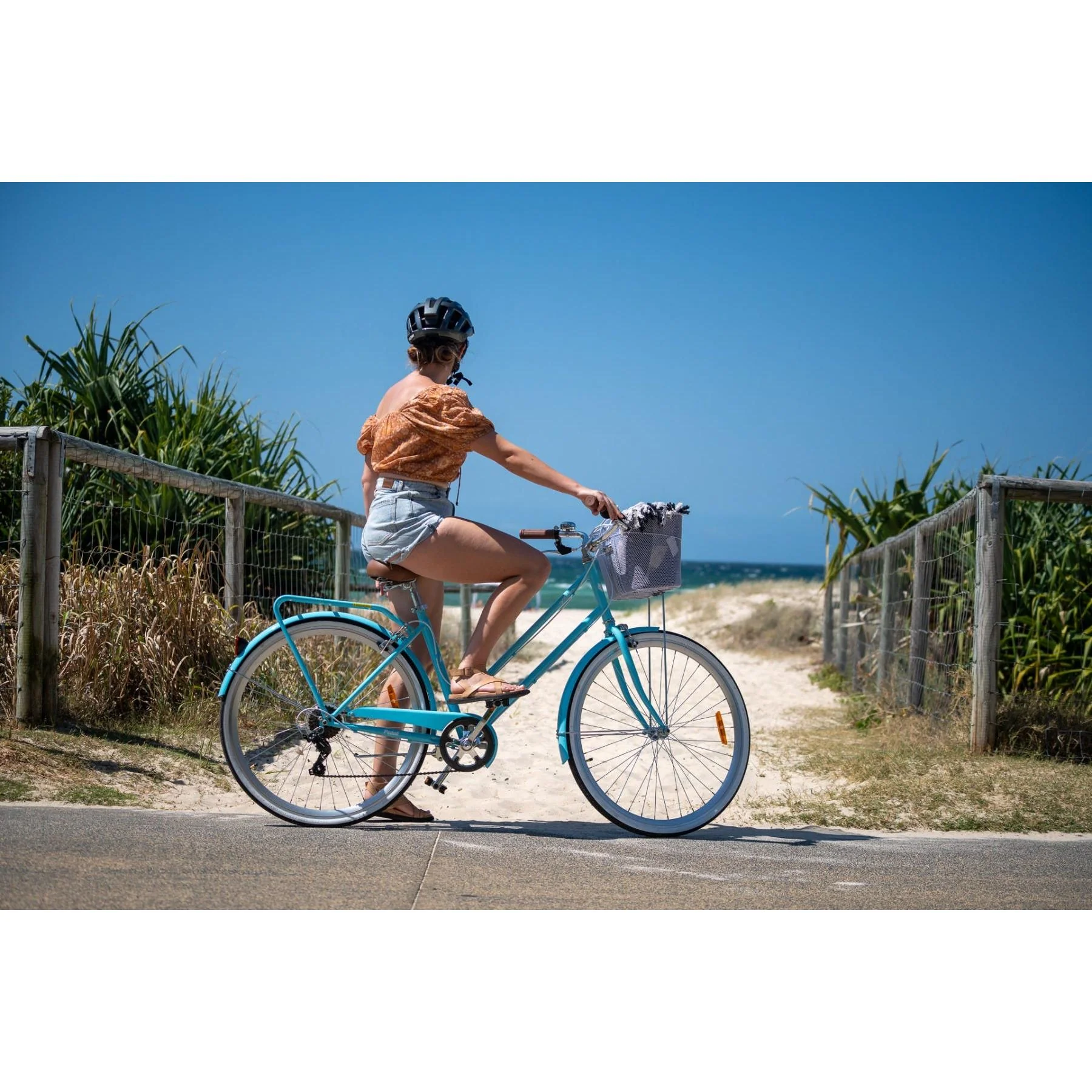 Pedal Uptown Vintage Cruiser Bike Classic Blue - Image 8
