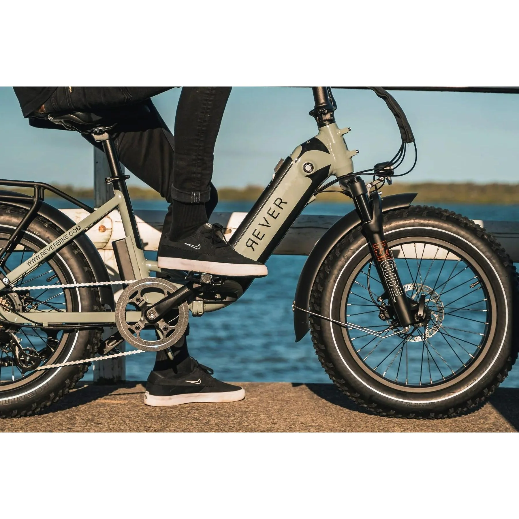 Rever Turbo Folding Fat Wheel Electric Bike Blue/Silver - Image 9