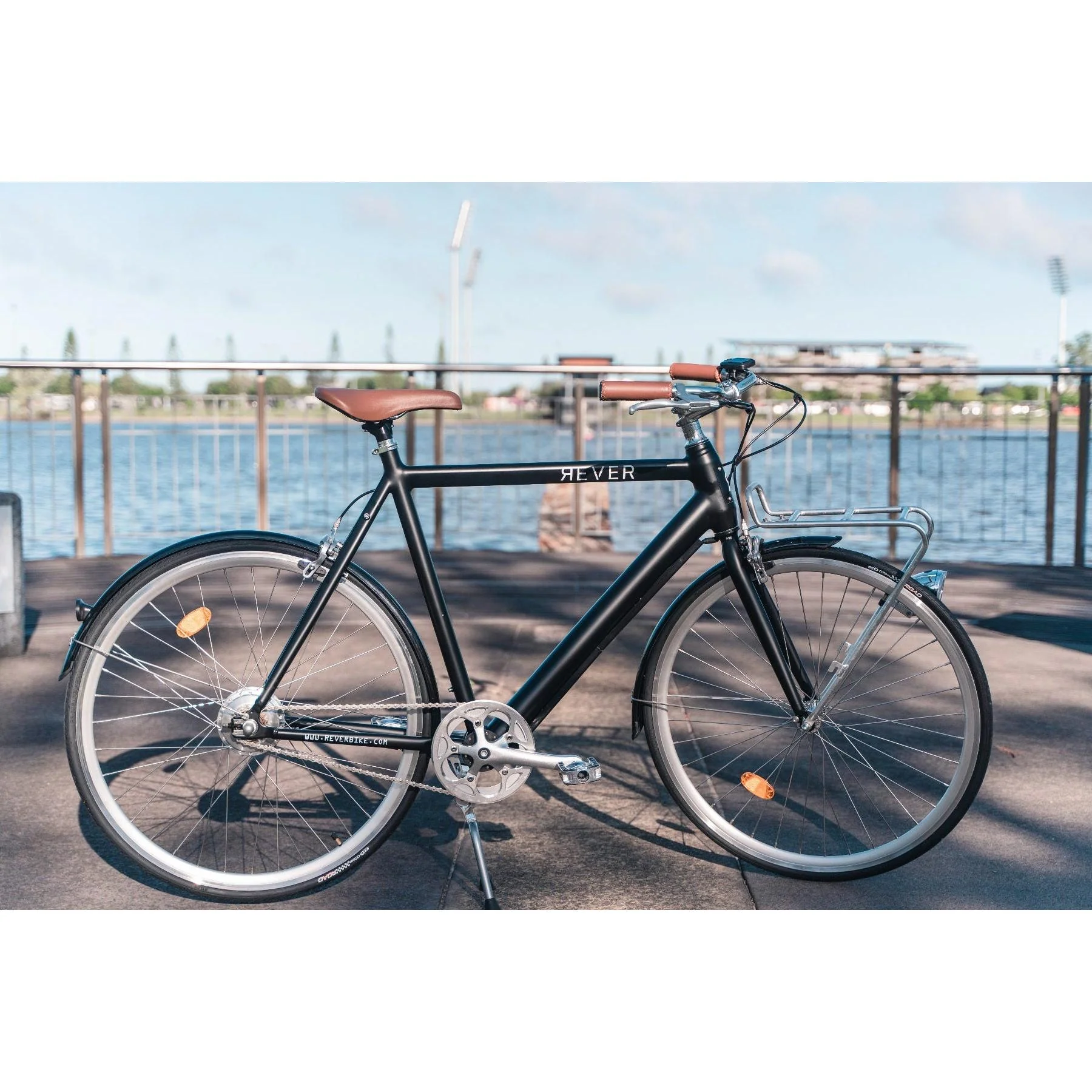 Rever Vintage Electric Bike Black - Image 11