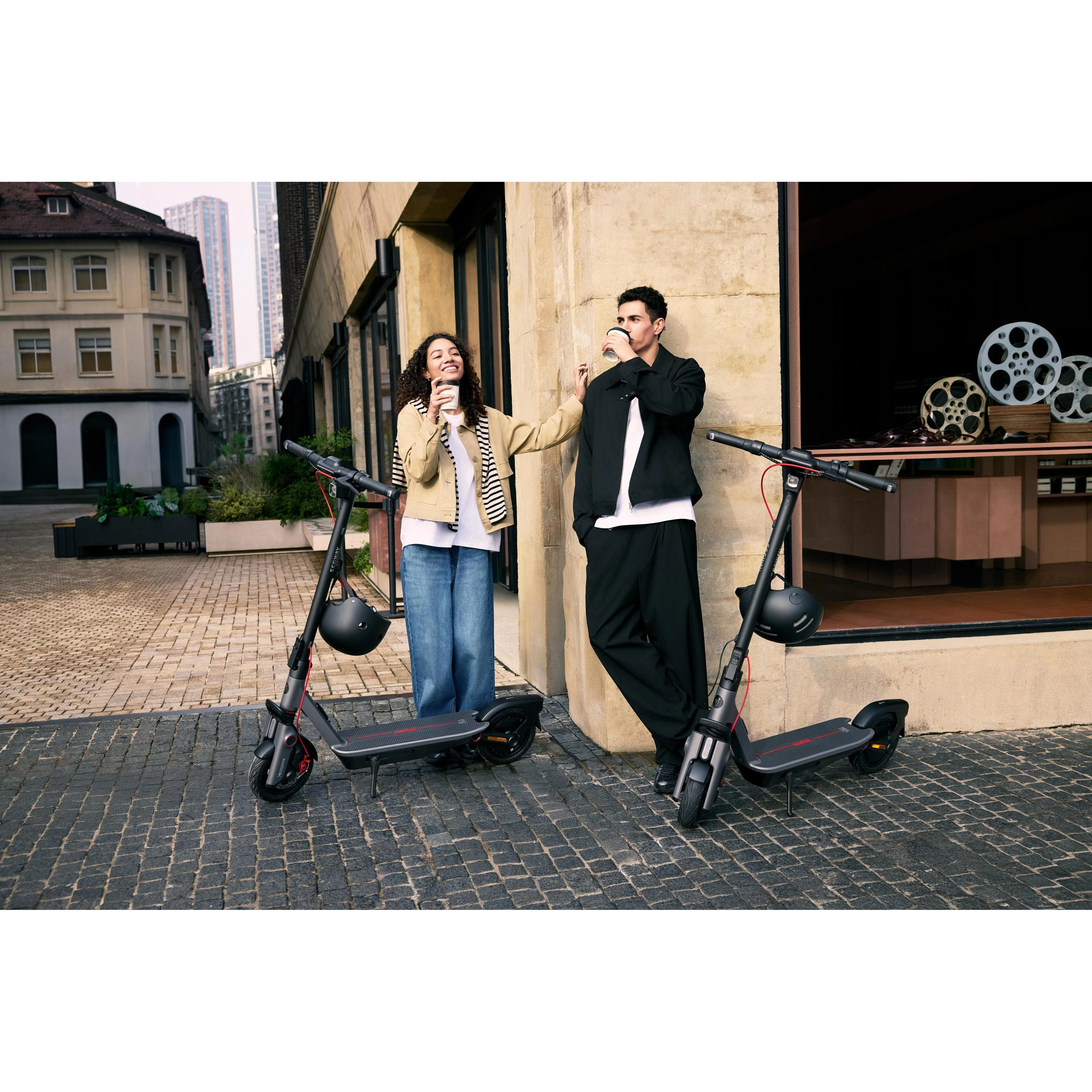 Segway Ninebot KickScooter F3 Electric Scooter - Image 7