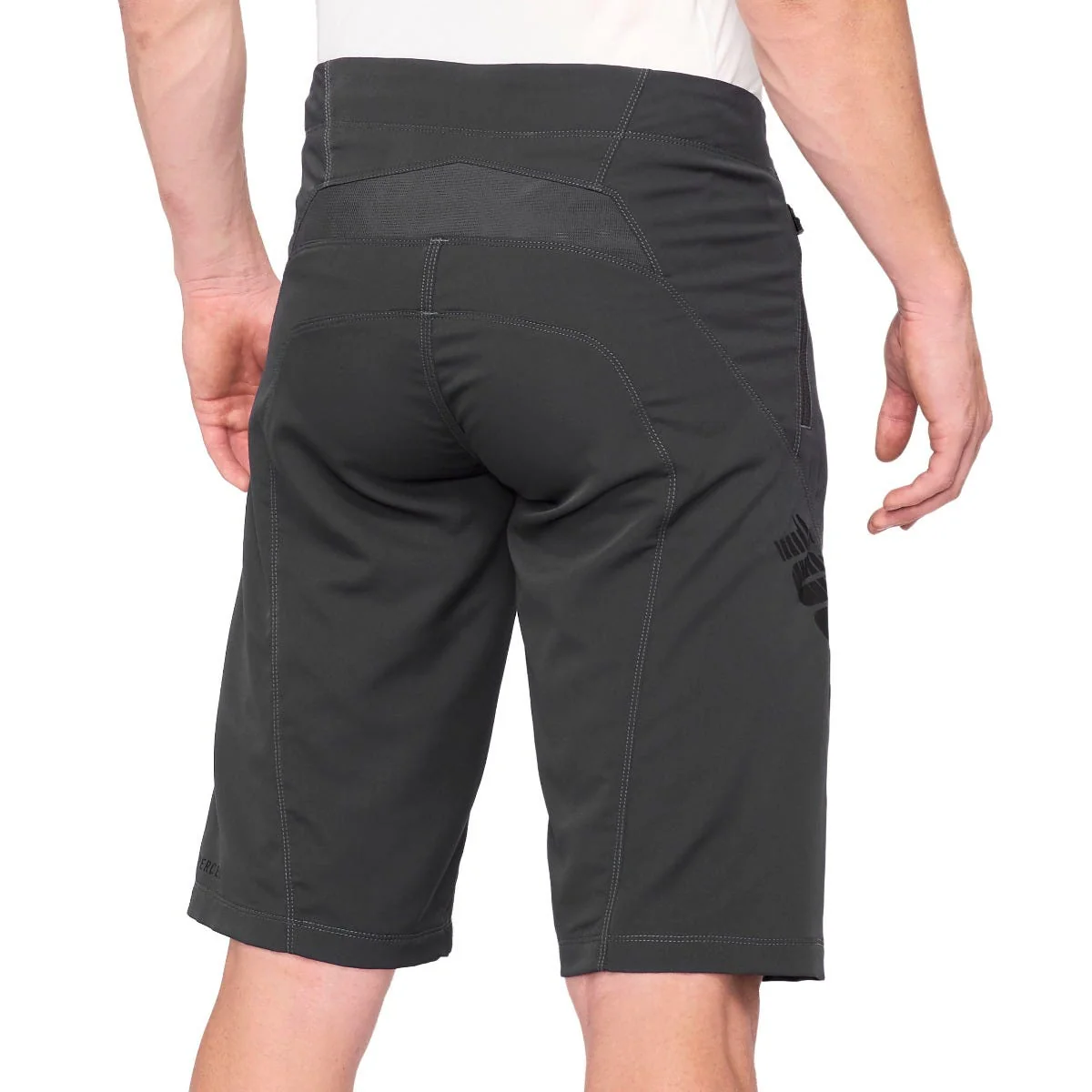 100% Airmatic Shorts Charcoal - Image 2
