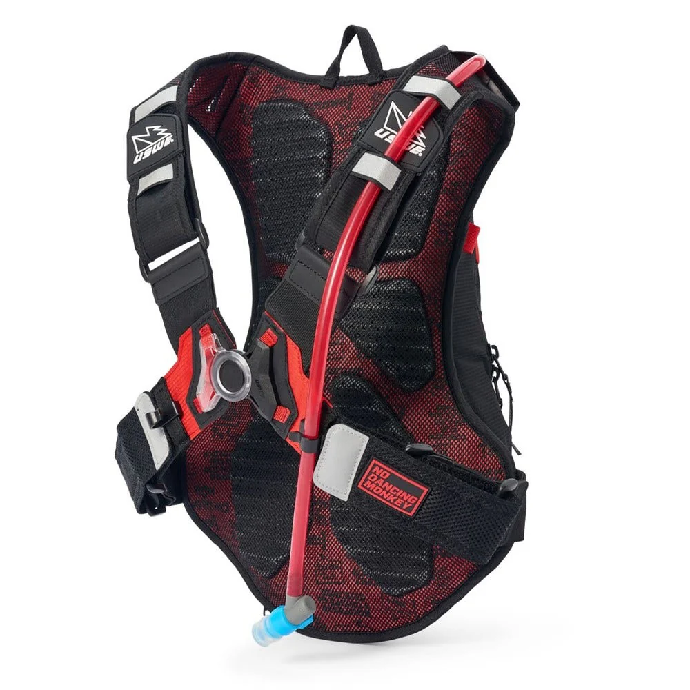 USWE 21 Epic 8 Hydration Pack 3.0L Black/Red - Image 2