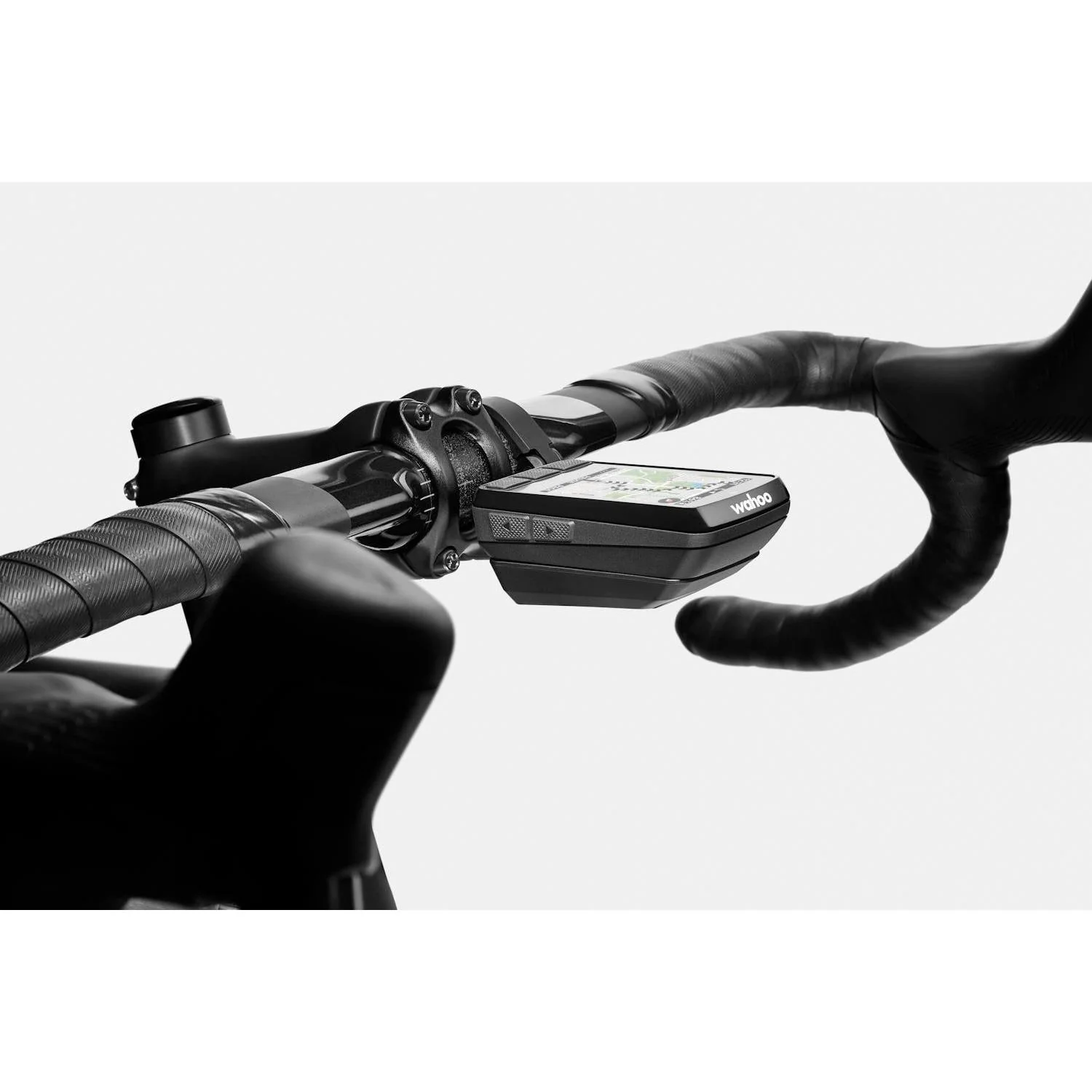 Wahoo ELEMNT BOLT v3 GPS Bike Computer - Image 2